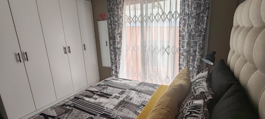 3 Bedroom Property for Sale in Heiderand Western Cape